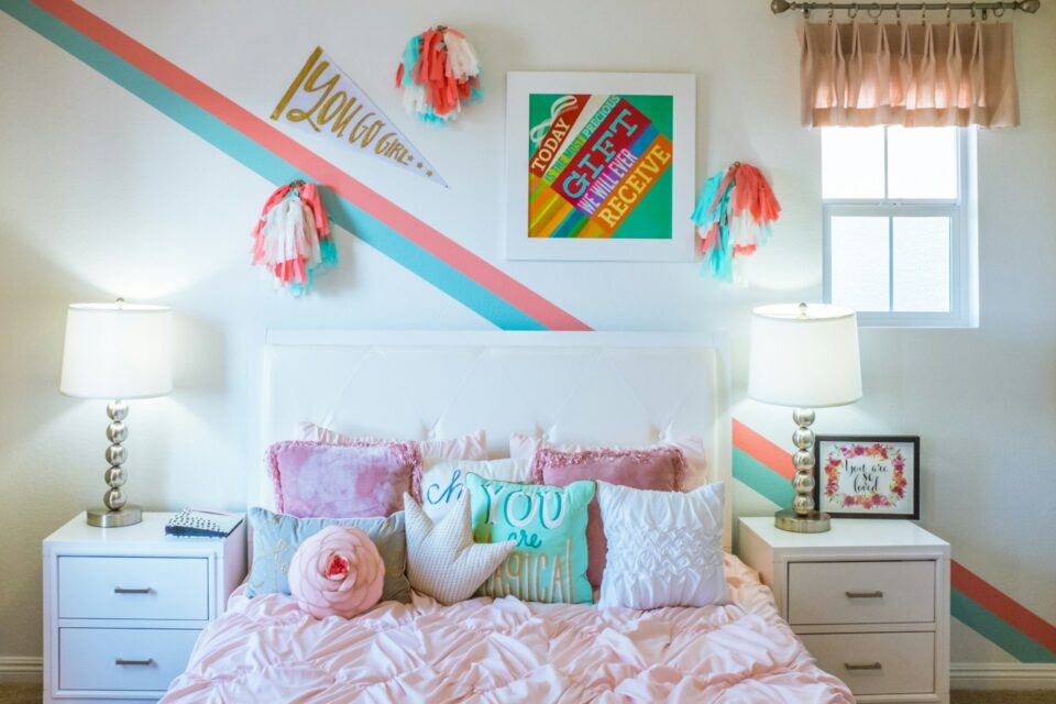 Preppy room ideas